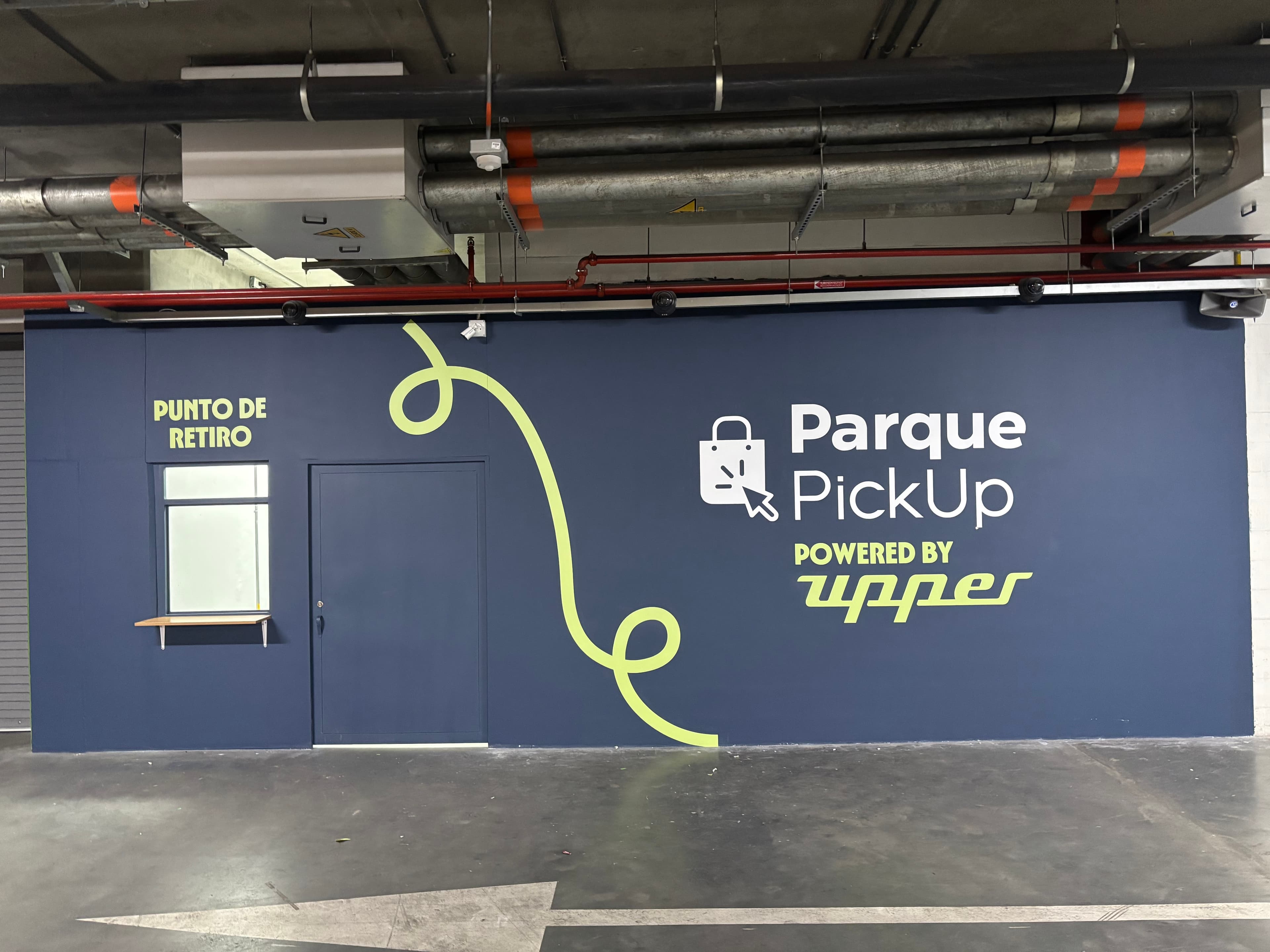 Shopping Mall Parque La Colina — Bogotá, CO